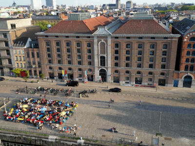 Outdoor cinema op het Antwerps Eilandje